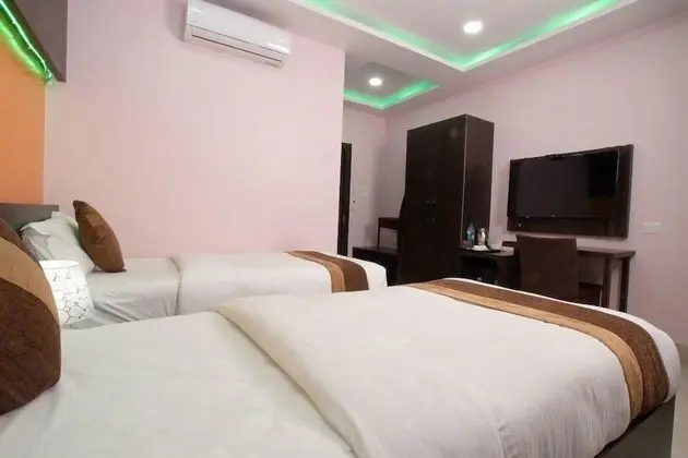 Deluxe Üç Kişilik Oda