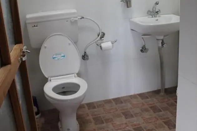 Basic Tek Büyük Yataklı Oda