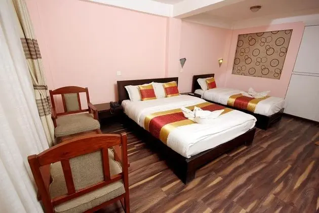 Comfort Üç Kişilik Oda, Şehir Manzaralı