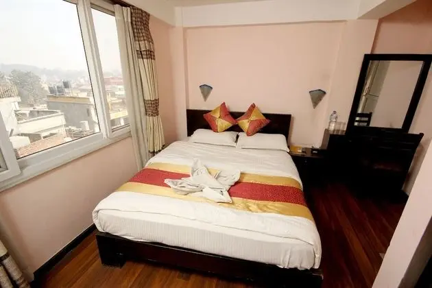 Standard Tek Büyük veya İki Ayrı Yataklı Oda, 1 Yatak Odası, Şehir Manzaralı