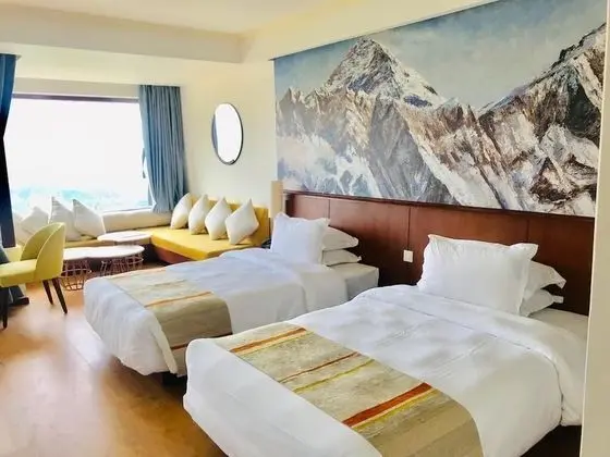 Deluxe Tek Büyük veya İki Ayrı Yataklı Oda, Balkon, Dağ Manzaralı