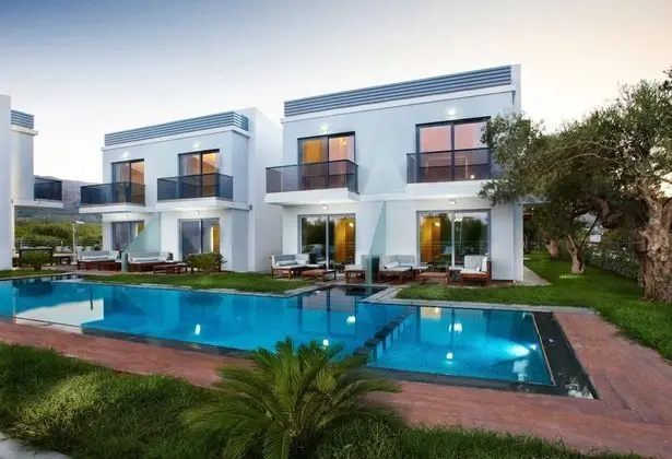 Villa with Sharing Pool