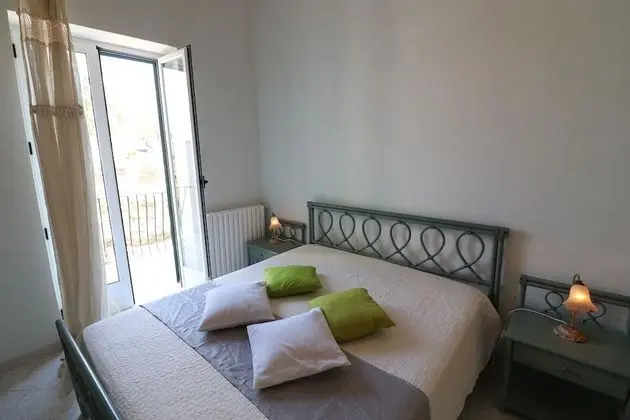 Ev, 2 Yatak Odası, Veranda