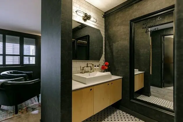 Çatı Katı (Loft), 1 En Büyük (King) Boy Yatak (High Floor)