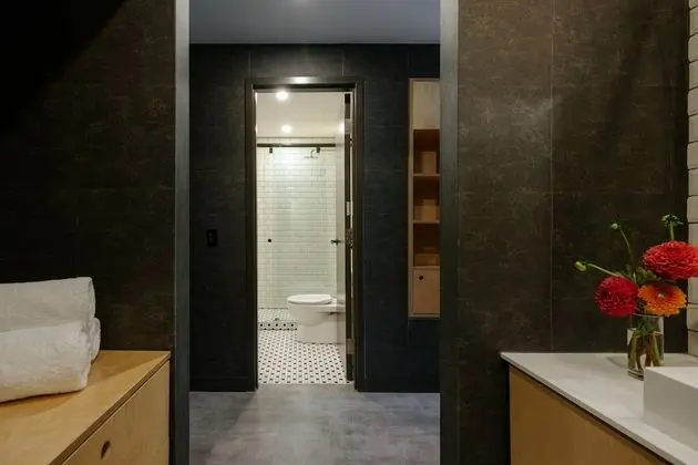 Çatı Katı (Loft), 1 En Büyük (King) Boy Yatak (High Floor)