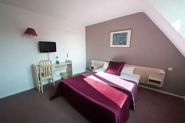 Standard Büyük Yataklı Tek Kişilik Oda, Şehir Manzaralı