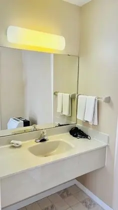 Deluxe Tek Büyük Yataklı Oda, 2 Büyük (Queen) Boy Yatak, Özel Banyo, Bahçe Manzaralı