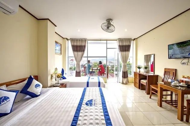 Family Oda, Birden Çok Yatak, Dağ Manzaralı