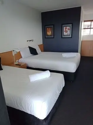 İki Ayrı Yataklı Oda, Birden Çok Yatak, Şehir Manzaralı