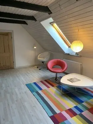 Basic Tek Büyük veya İki Ayrı Yataklı Oda, Ortak Banyo