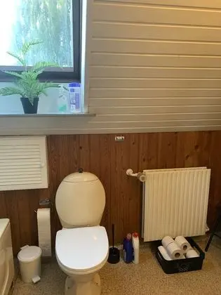 Basic Tek Büyük veya İki Ayrı Yataklı Oda, Ortak Banyo