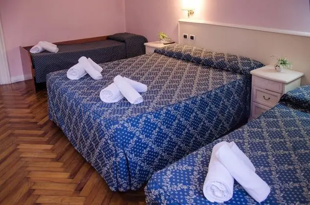 Quad Room with External Bathroom