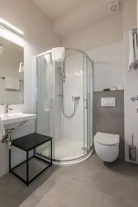 Standard Üç Kişilik Oda
