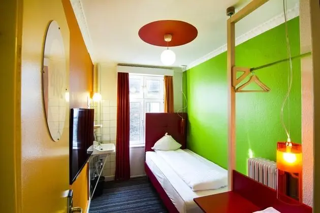 Tek Kişilik Oda With Shared Bathroom