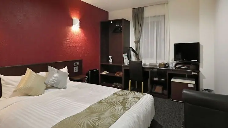 Tek Büyük Yataklı Oda, Sigara İçilmez
