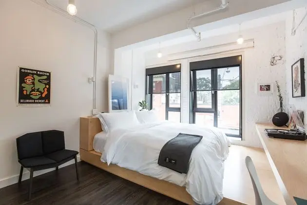 Design Stüdyo Süit, 1 En Büyük (King) Boy Yatak