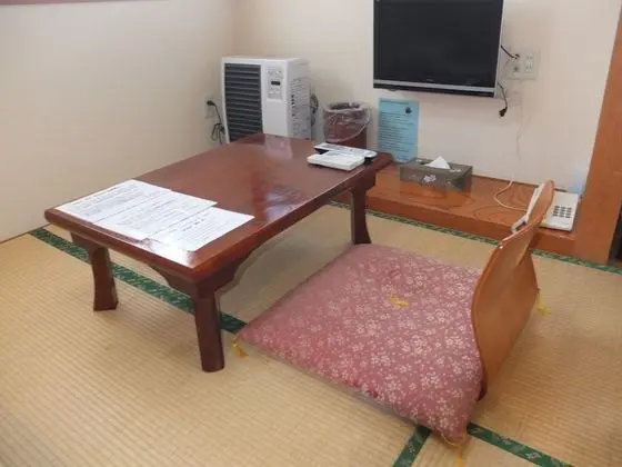 Traditional Tek Kişilik Oda
