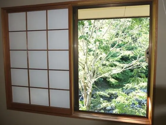Traditional Üç Kişilik Oda