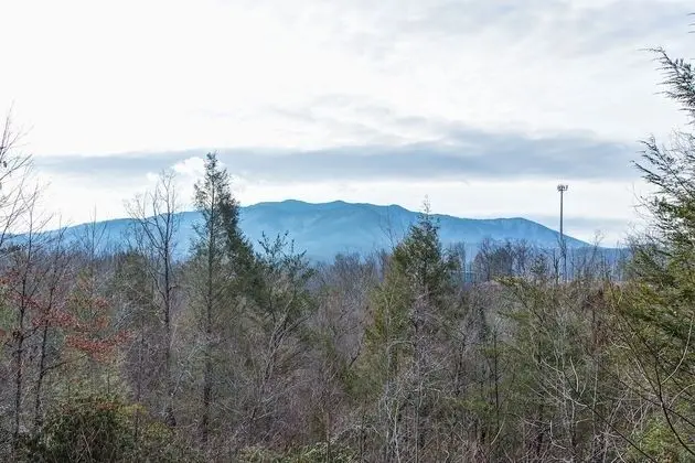 Kulübe (Annie's Smoky View)