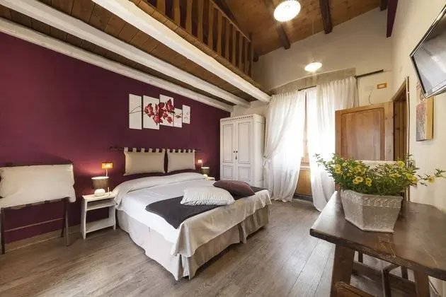 Classic Tek Büyük Yataklı Oda