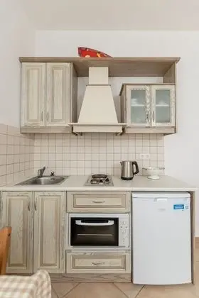 Apart Daire, Küçük Mutfak