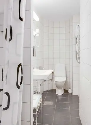 Tek Büyük Yataklı Oda (Budget)