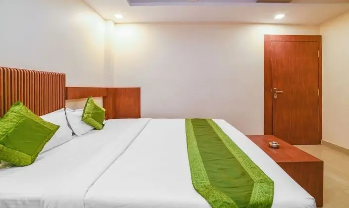 Business Tek Büyük Yataklı Oda, Şehir Manzaralı