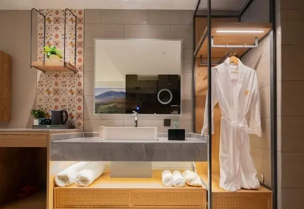 Comfort Tek Büyük Yataklı Oda, 1 Çift Kişilik Yatak, Sigara İçilmez, Şehir Manzaralı