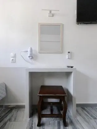 Ground floor 3 persons Room