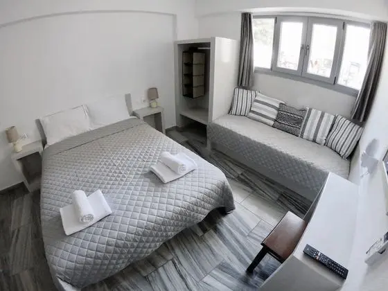 Ground floor 3 persons Room