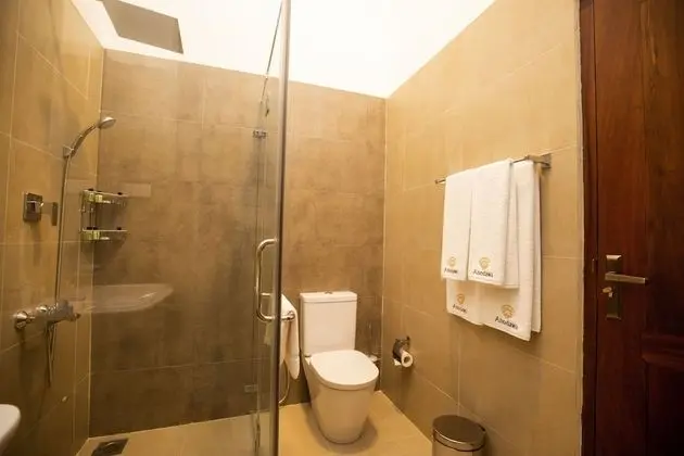 Standard Tek Büyük Yataklı Oda, 1 En Büyük (King) Boy Yatak, Teras, Bahçe Manzaralı