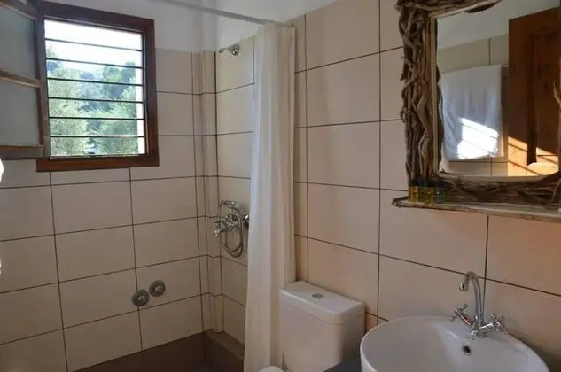 Junior Süit, Balkon