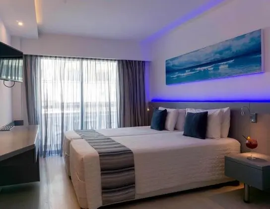 Superior İki Ayrı Yataklı Oda, Kısmi Deniz Manzaralı