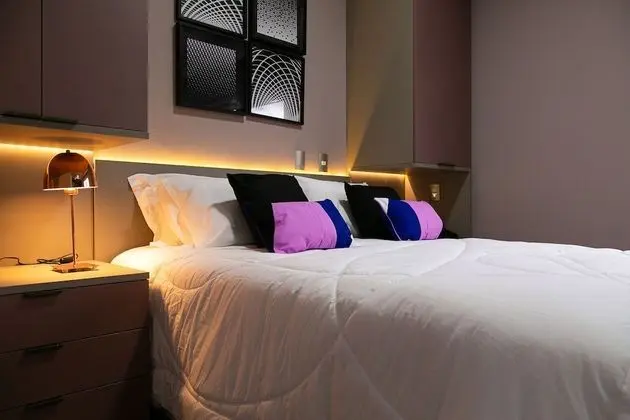 Design Tek Büyük Yataklı Oda