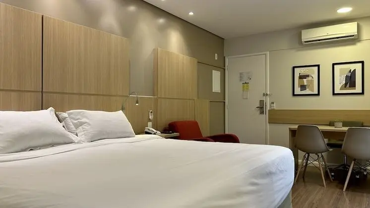 Comfort Tek Büyük Yataklı Oda