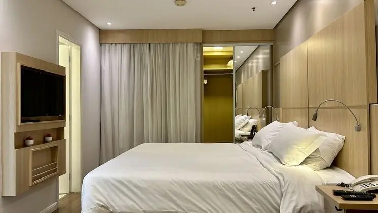 Comfort Tek Büyük Yataklı Oda