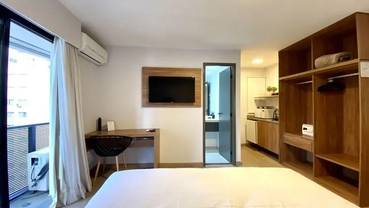 Deluxe Tek Büyük Yataklı Oda