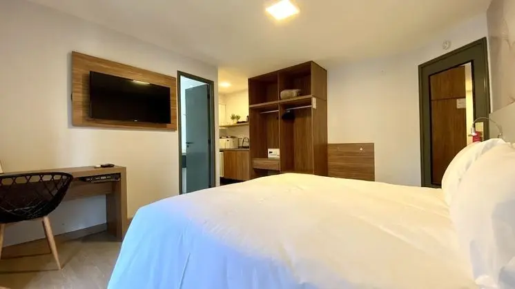 Deluxe Tek Büyük Yataklı Oda