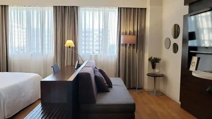 Classic Tek Büyük Yataklı Oda