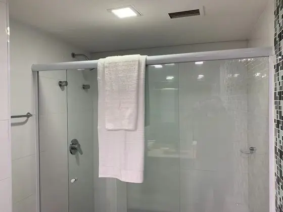 Exclusive Tek Büyük Yataklı Oda