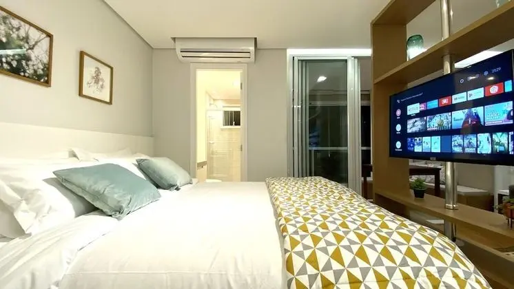 Traditional Tek Büyük Yataklı Oda