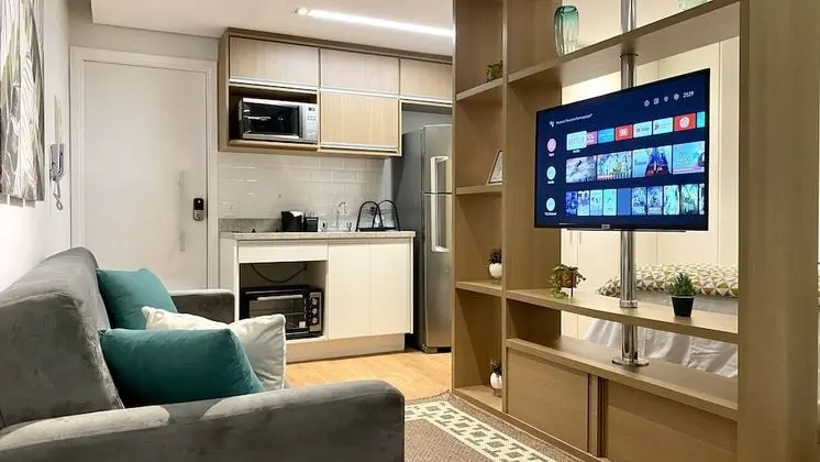 Traditional Tek Büyük Yataklı Oda