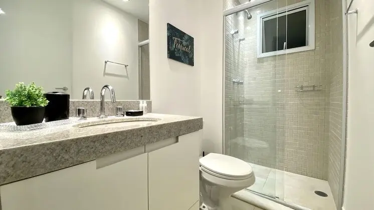 Traditional Tek Büyük Yataklı Oda