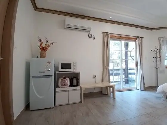 Oda (101 Changpo, Extra person fee on site)