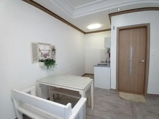 Oda (101 Changpo, Extra person fee on site)