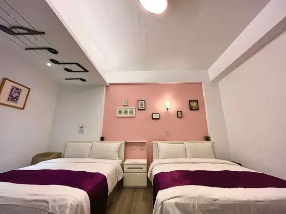 Deluxe Dört Kişilik Oda