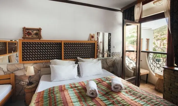 Dört Kişilik Oda