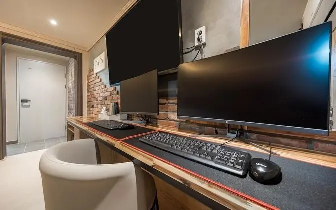 Oda (Standard room (Netflix viewing availa)