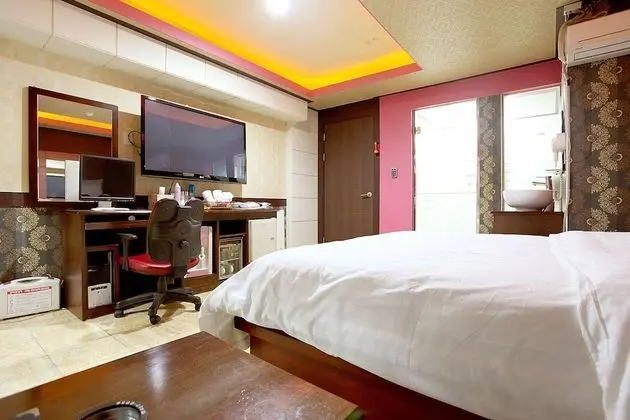 Oda (Special Room)