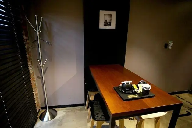 Oda (Suite-B (double pc installed))